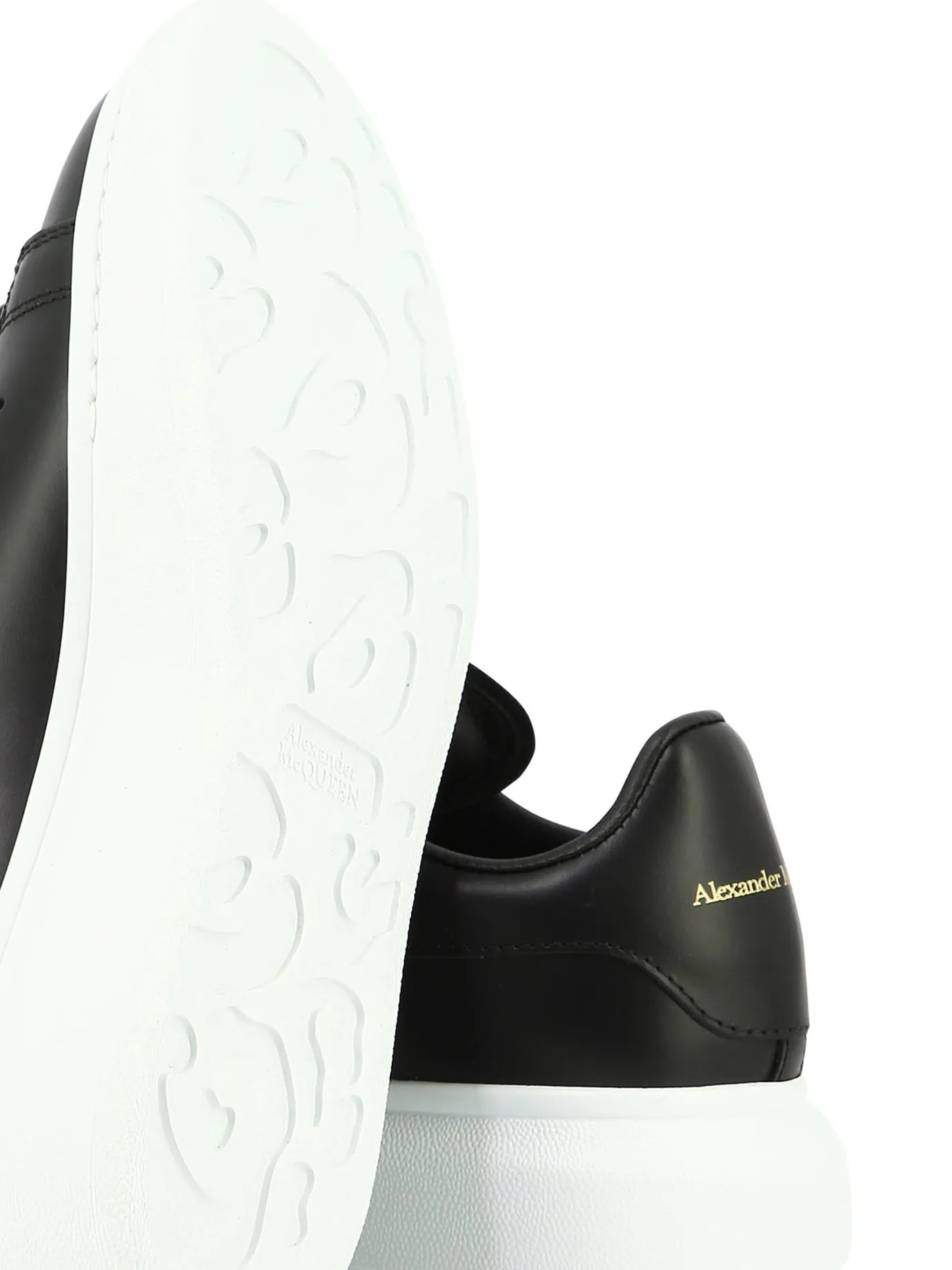 Alexander McQueen    Alexander Mc Queen Larry Oversize Sneakers